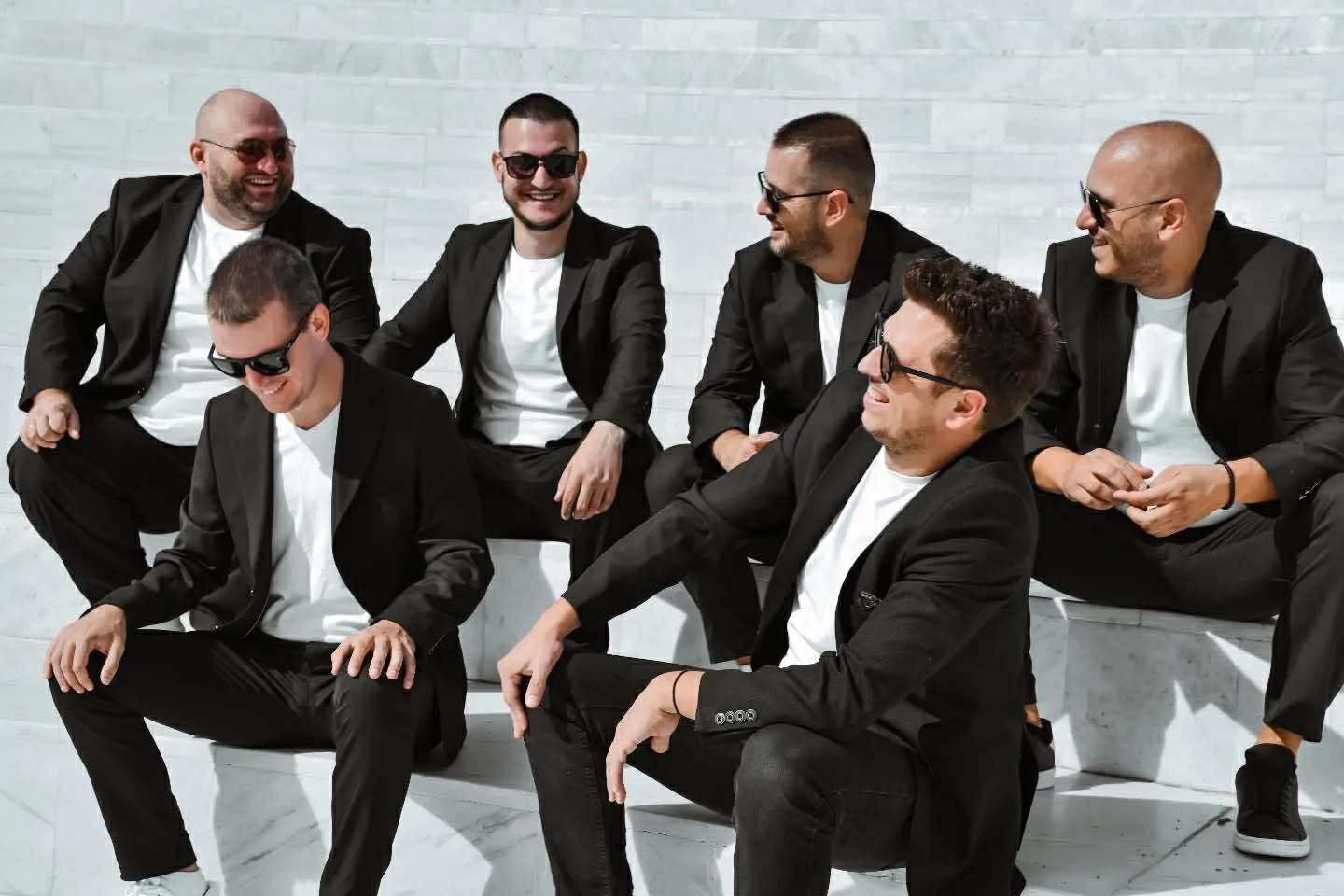 Special Selection Band